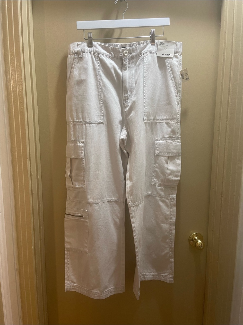 Aeropostale Cargo Pants